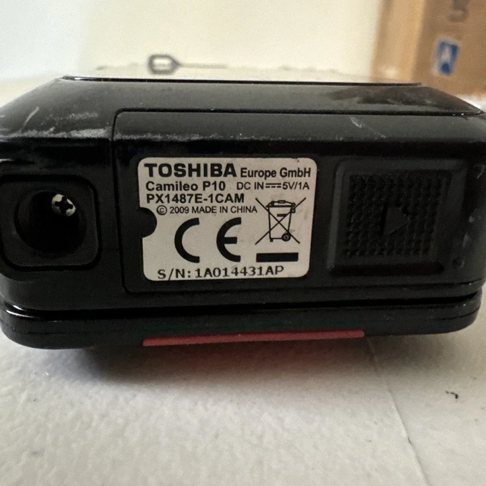 Toshiba camileo p10